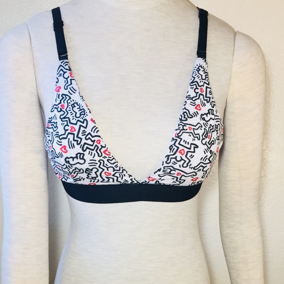 Deep V Cut Dancer Bra - Picture 1 of 1